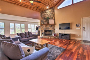 Luxe Cabin with Covered Pool and Smoky Mountain Vistas